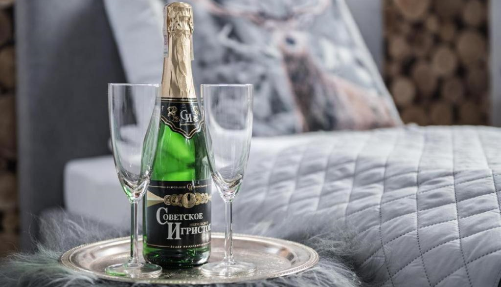 szampan w willi Biały Jeleń